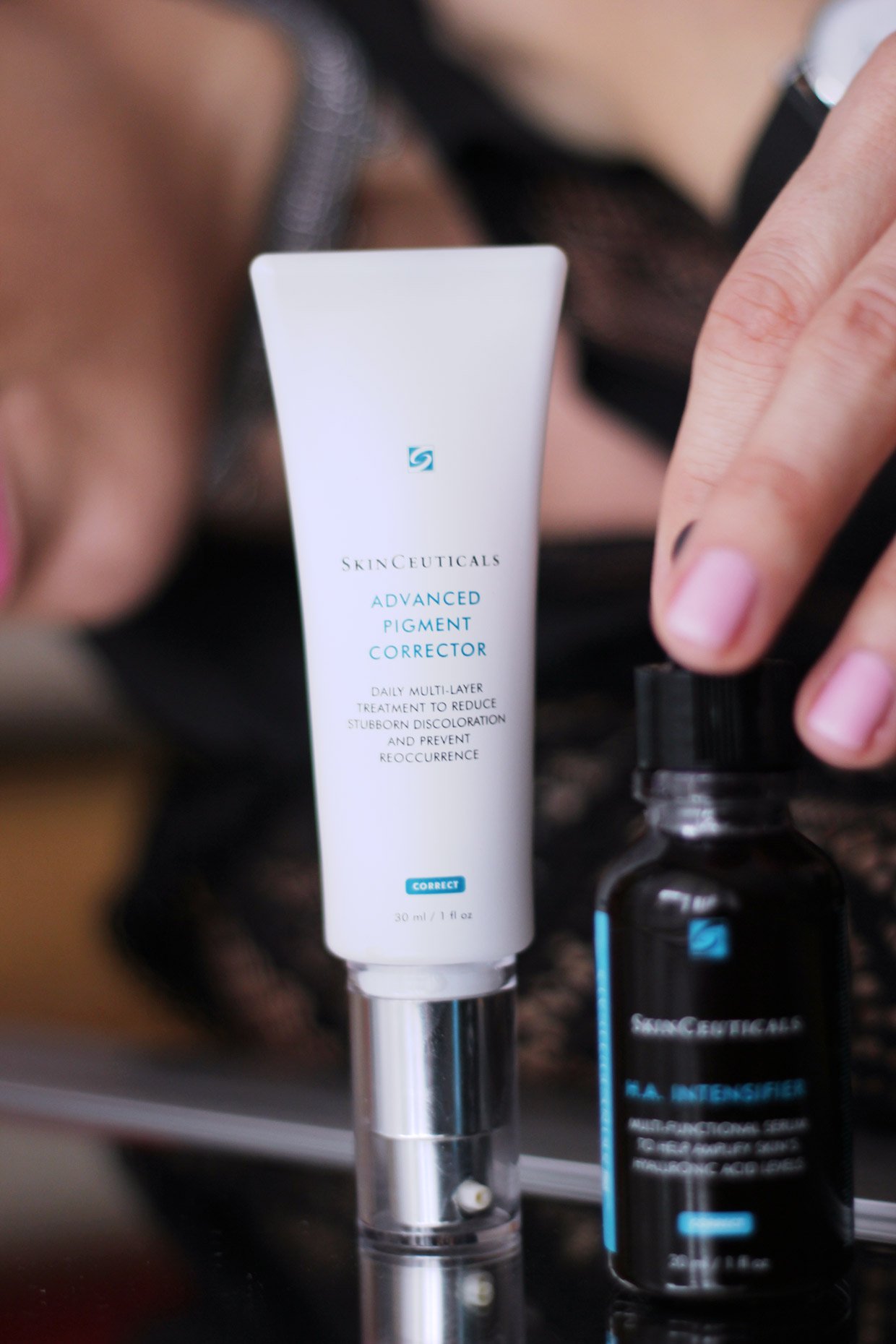 SkinCeuticals, Hautpflege für Fortgeschrittene, Pigmentierung, Korrektur, Feuchtigkeitspflege, Serum, H.A. Intensifer