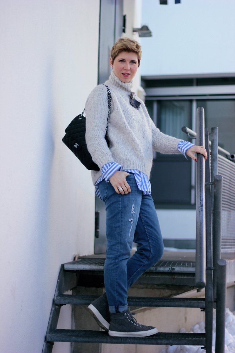 Conny Doll LIfestyle, Rollkfragenpullover, Chucks, Boyfriend, Lagenlook, Winterlook