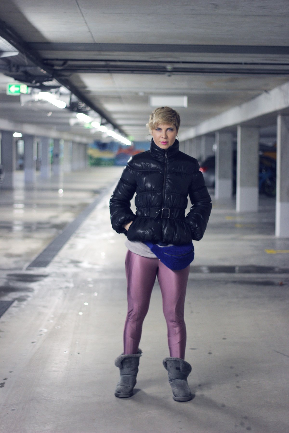 conny doll lifestyle: Achtziger Jahre Mode, Glanzlegging, UGGs, Fledermauspulli, Bognerstyle, Eighties Style, Muenchenblogger