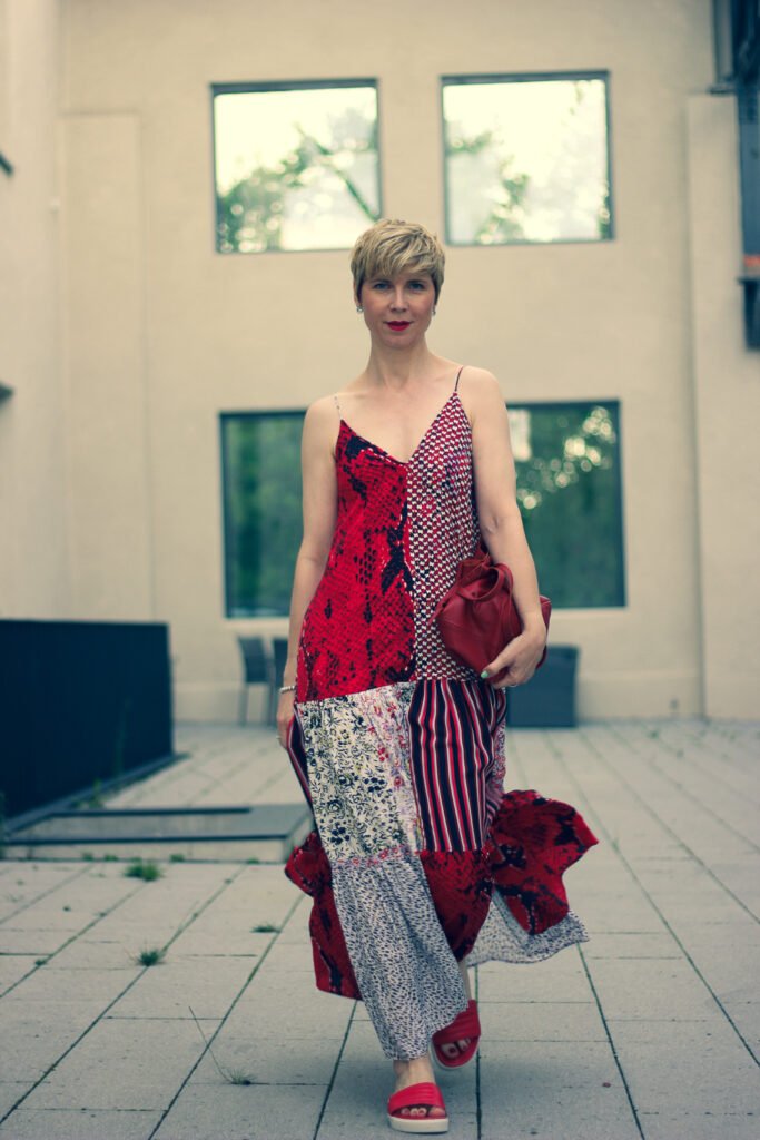 conny doll lifestyle: Sommerkleid, LaLaBerlin, Mustermix, rot, 