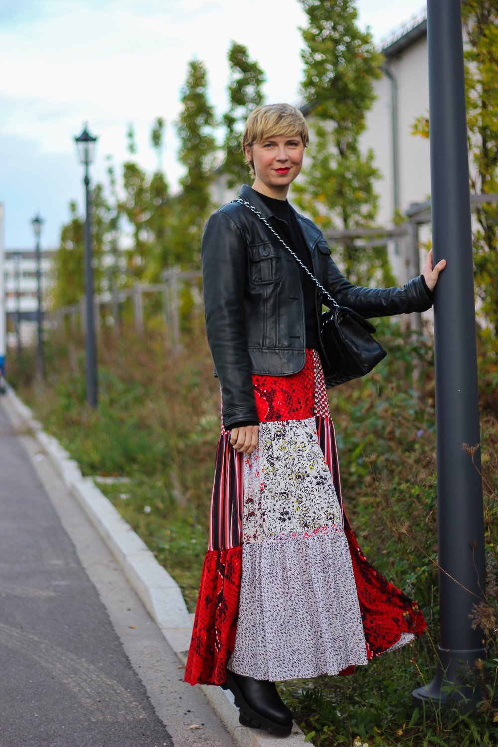 conny-doll-lifestyle: Sommerkleid im Herbst - dubiose Shops im Netz