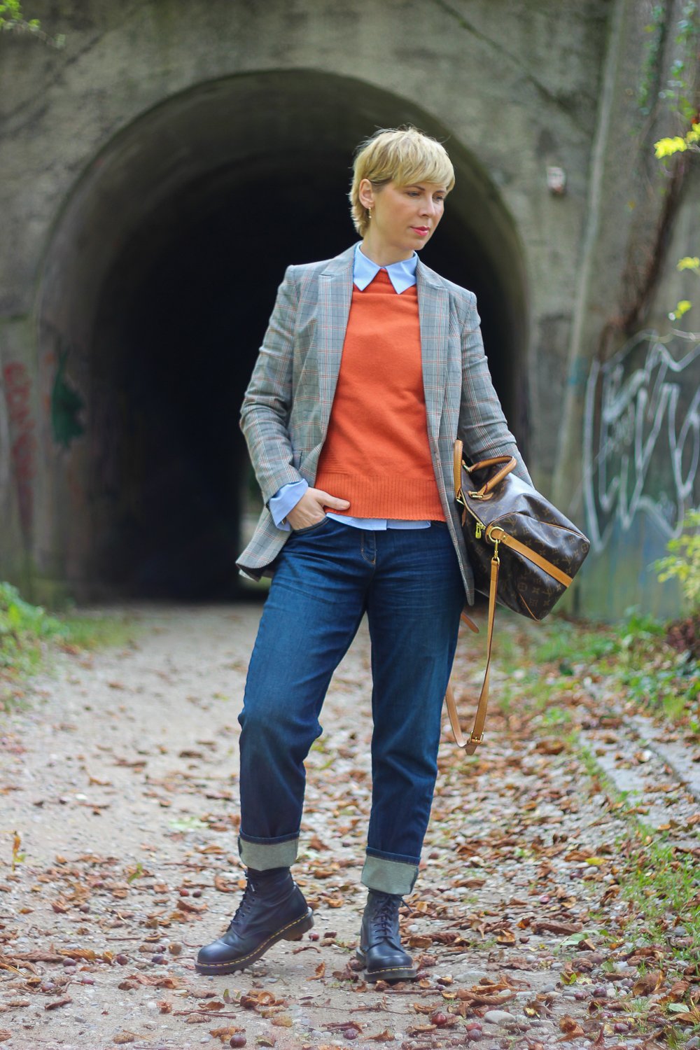 conny doll lifestyle: Handyfreie Zeit und Orange - perfekt für den Herbst, Pullover, casual Businessstyling