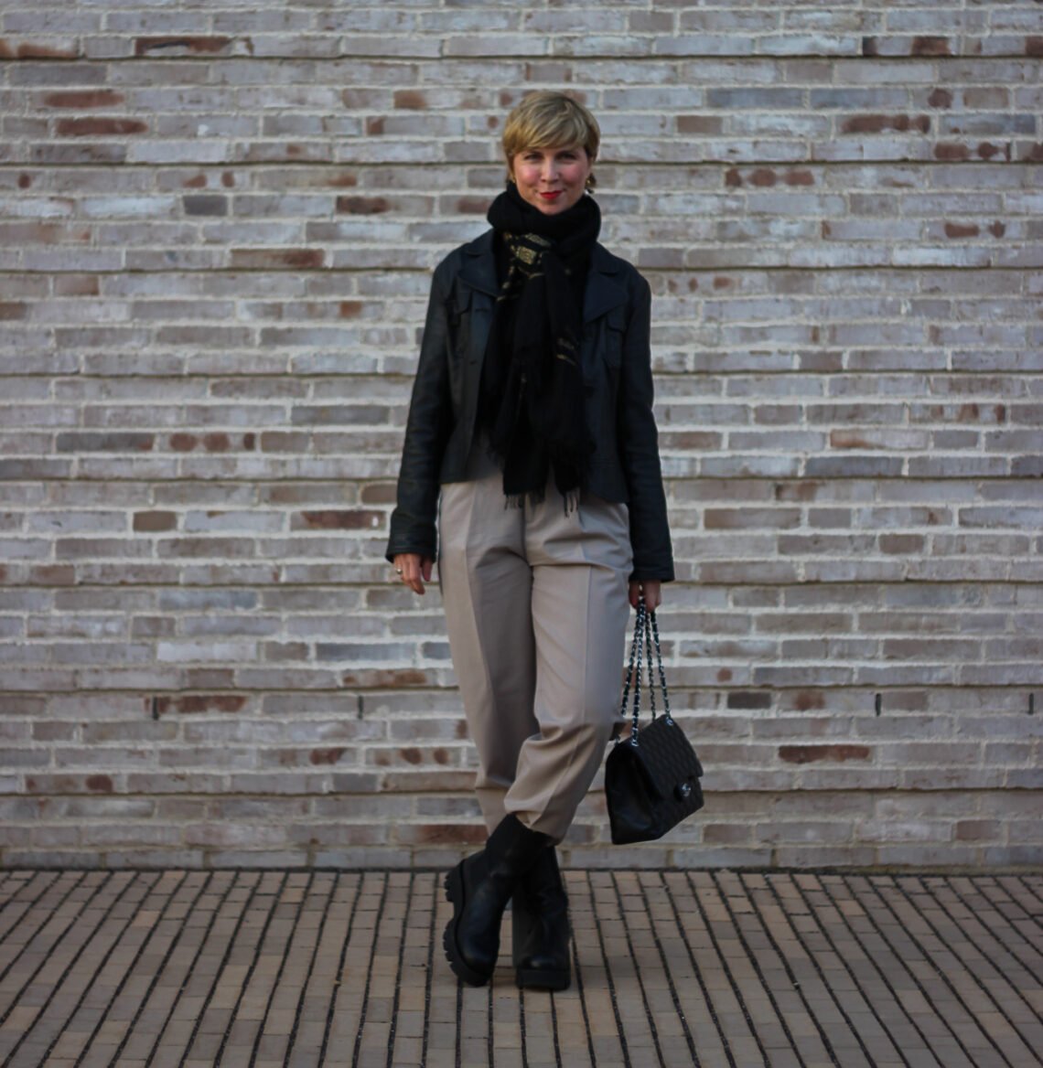 conny doll lifestyle: Bundfaltenhose smart casual gestylt und was mich Weihnachten gelehrt hat