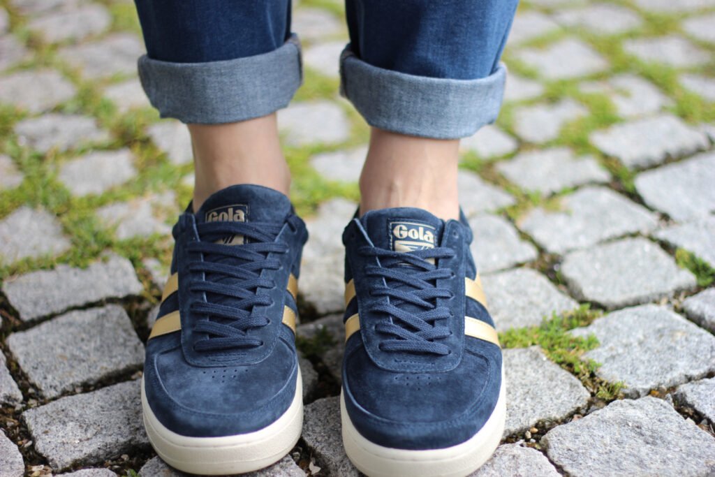 conny doll lifestyle & The BRITISH Shop: Details, Gola, Sneaker, Grand Slam, blau-gold