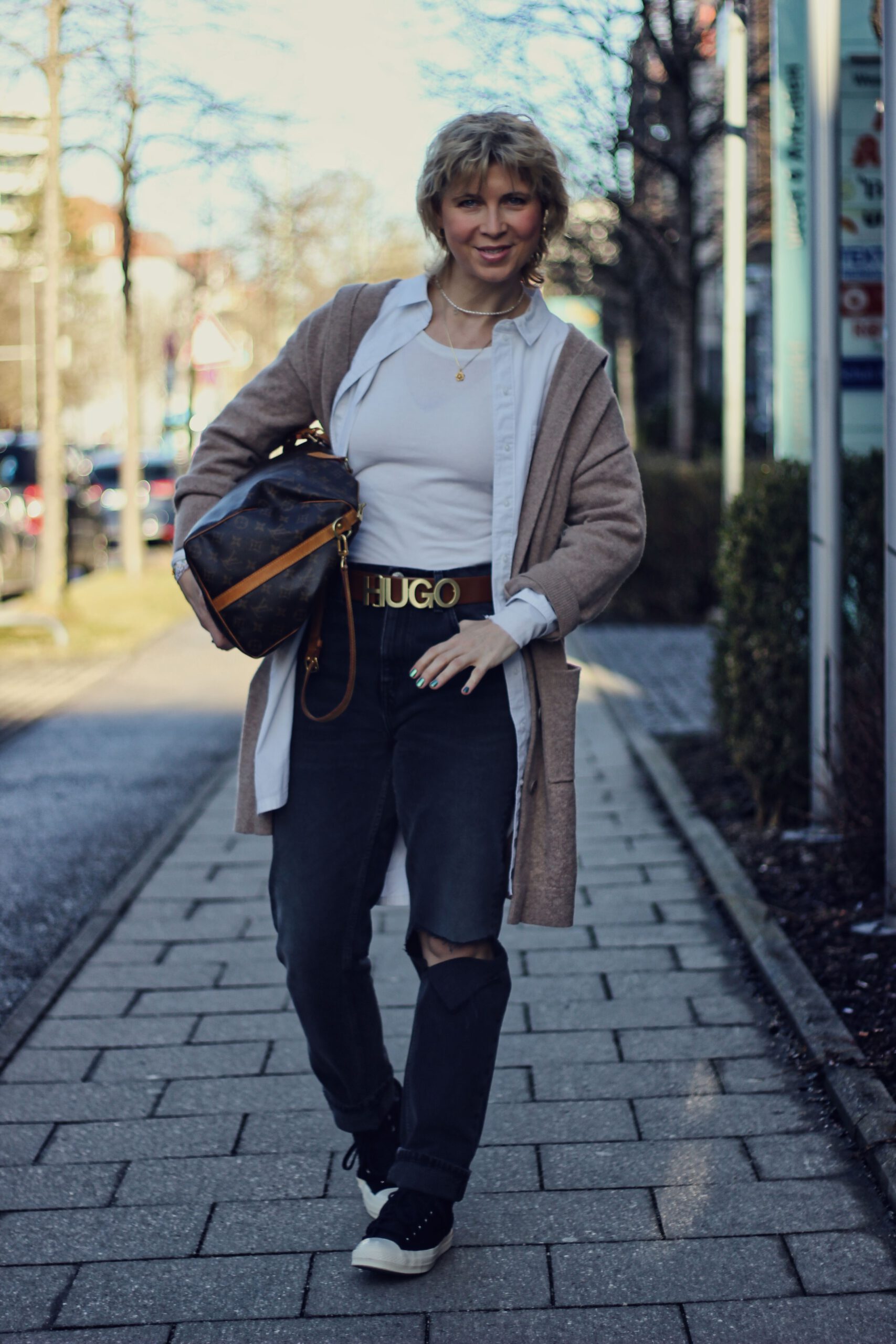 conny doll lifestyle: Modern? Was ist das eigentlich? Denim-Style mit Longbluse