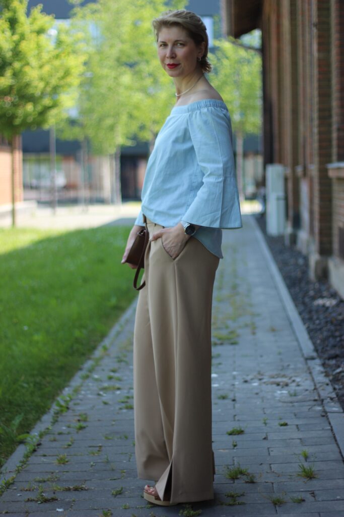 conny doll lifestyle: Slit Pants - perfekte Sommerhose, lässig und chic